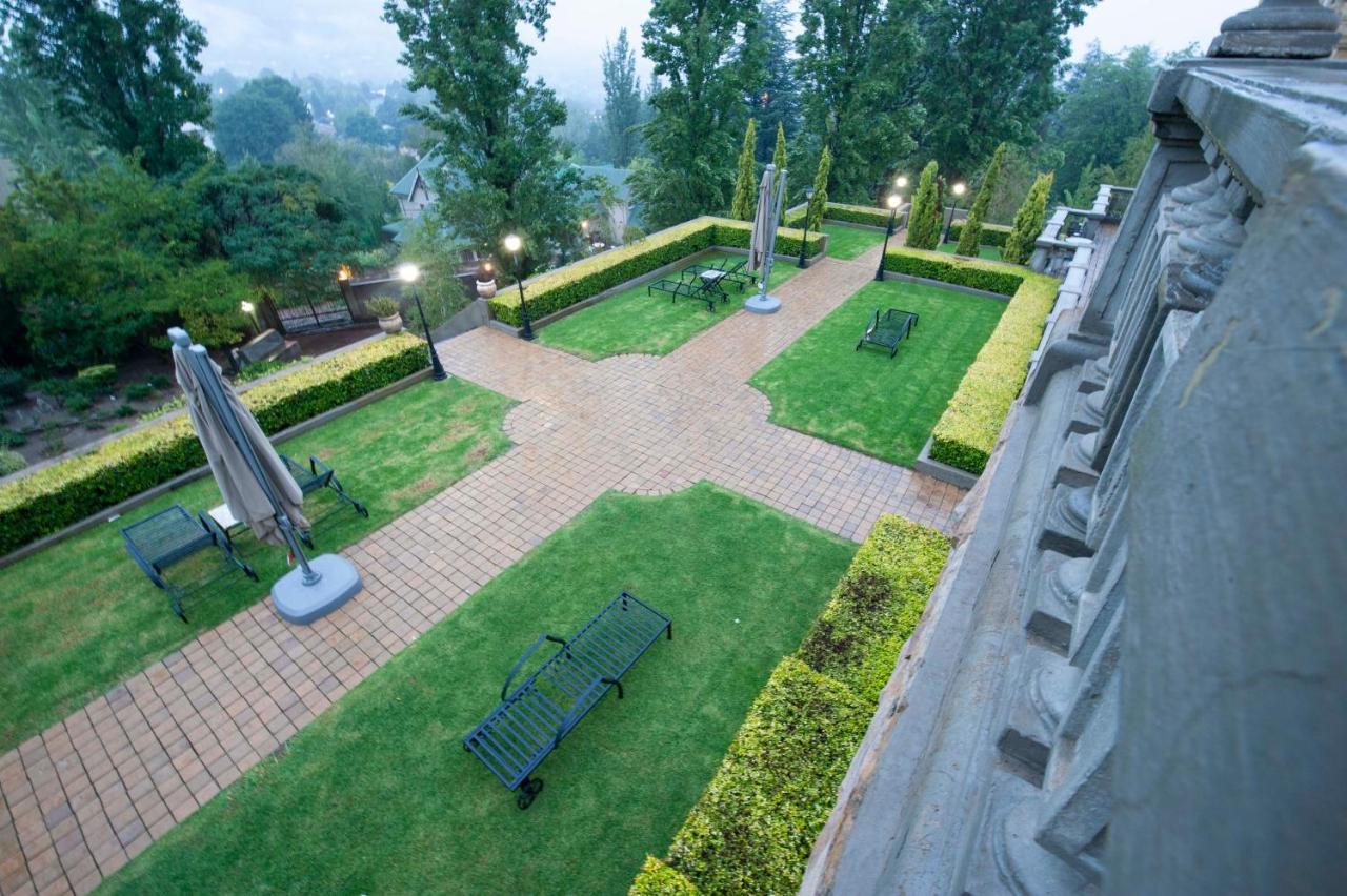 Hotel IL Castello Clarens Exterior foto