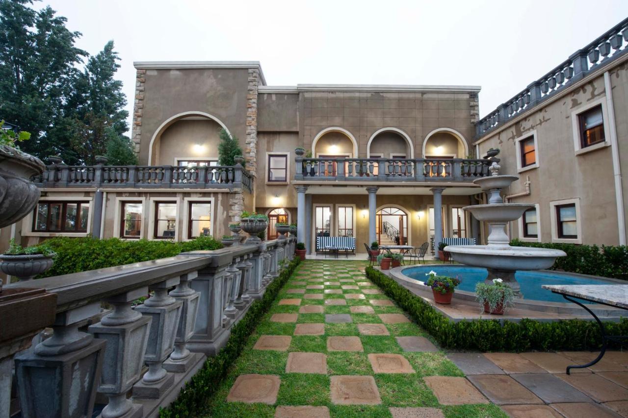 Hotel IL Castello Clarens Exterior foto