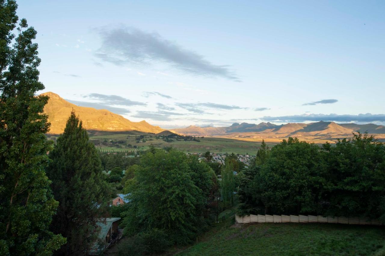 Hotel IL Castello Clarens Exterior foto